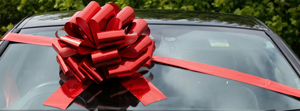 Red Mega Car Bonnet bow